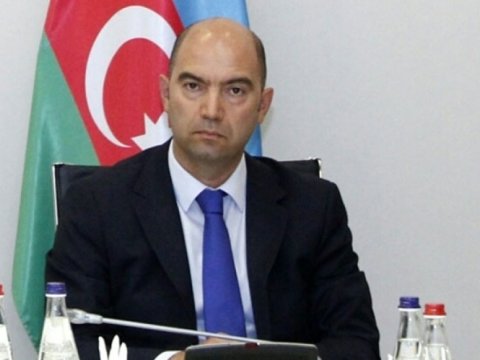 Rövşən Rüstəmova müşavir TƏYİN OLUNDU