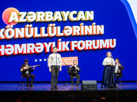 Azərbaycan könüllülərinin həmrəylik forumu keçirilir