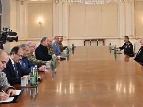 İlham Əliyev Akarı qəbul etdi - Birgə təlimlər müzakirə olundu