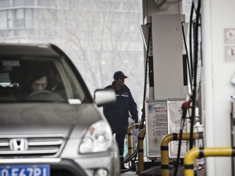 Səudiyyə Avropaya nefti ucuz satacaq