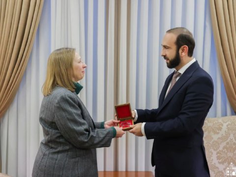 ABŞ səfiri İrəvanı tərk edir - Moskvada çalışacaq