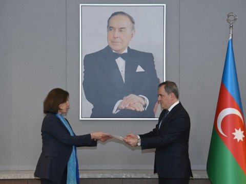 Fransanın yeni səfiri Bakıya gəldi - Nazir onu qəbul etdi