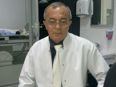 Paytaxtda həkim vəfat edib