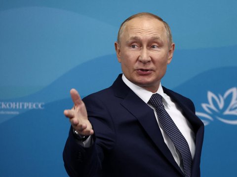 Putin “ilin uğursuzu” SEÇİLDİ