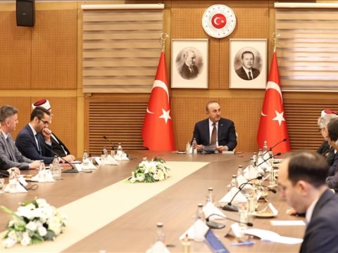 Yeni qanun Lozan müqaviləsinə ziddir - Çavuşoğlu