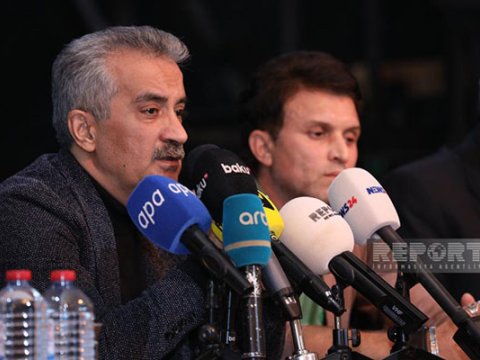 “Burada ciddi oyun gedir” - Kukla Teatrının direktoru