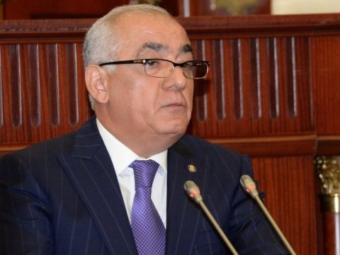 Baş nazir Milli Məclisə gəldi - Sonuncu büdcə müzakirəsi