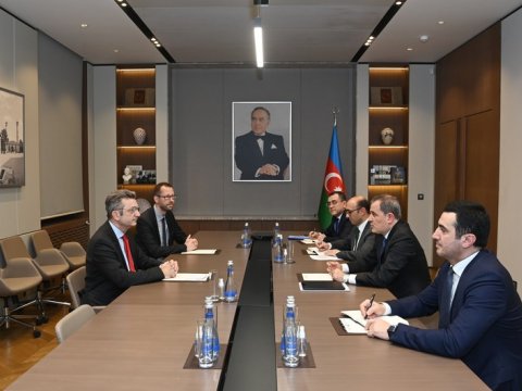XİN başçısı Almaniya səfirilə regional vəziyyəti müzakirə etdi