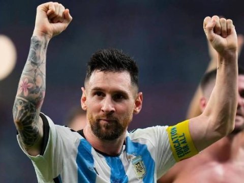 Messi Pelenin rekordunu keçdi