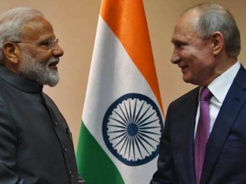 Hindistanın baş naziri Putinlə görüşdən niyə imtina etdi...
