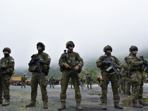 Balkan yarımadasında gərginlik - Toqquşma ehtimalı artır 