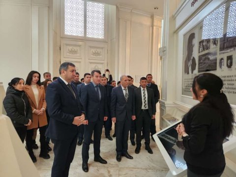 Xalqın xilaskarı - Ulu Öndər Heydər Əliyev