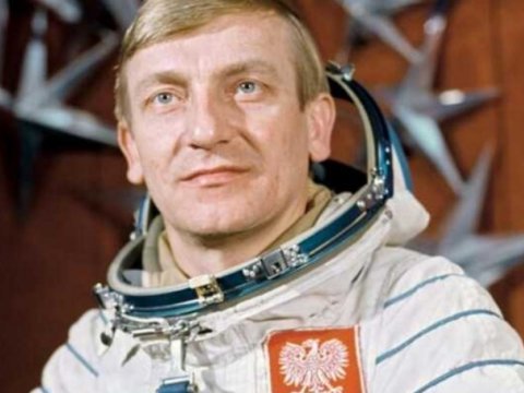 Polşanın ilk kosmonavtı dünyasını dəyişib