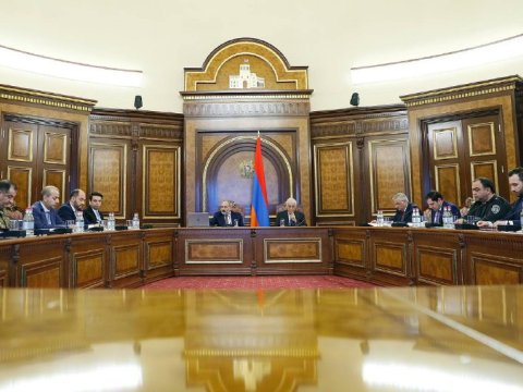 Paşinyan aksiya ilə bağlı Təhlükəsizlik Şurasını təcili TOPLADI