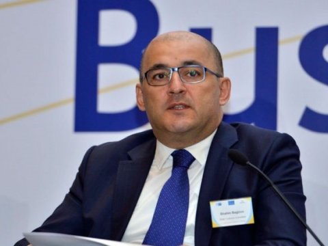 Gömrük işçilərinin maaşı ARTIRILIR