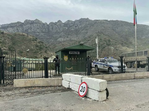 İranlı sürücülər vergidən qaçmaq istəyirdilər - Gömrük generalı