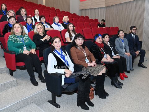 Qırğız məktəbliləri Azərbaycanda səfərdədir - VİDEO