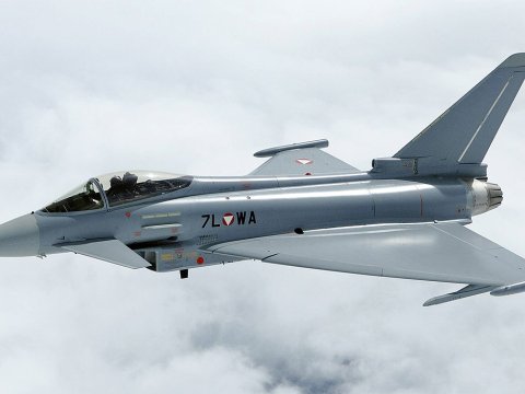 İtaliyada “Eurofighter” qırıcısı qəzaya uğrayıb