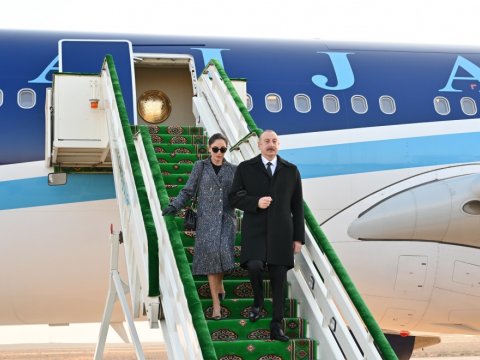 Prezident və xanımı Türkmənistanda səfərdədir - VİDEO