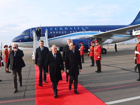 Baş nazir Gürcüstanda səfərdədir