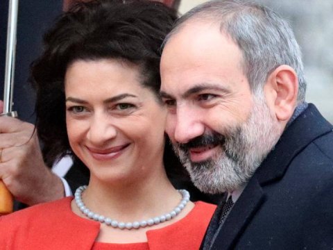 Paşinyanın arvadı yenə erməniləri qəzəbləndirdi - FOTOLAR