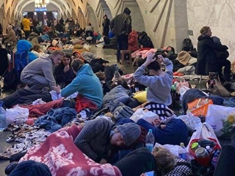 Kiyev metrosu fəaliyyətini dayandırdı