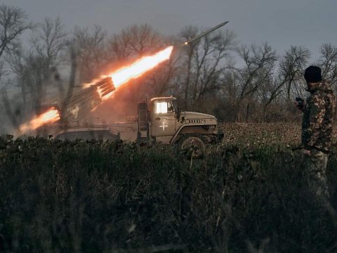 Ukraynaya raket, Rusiyaya sanksiya “yağışı” - GÜNÜN İCMALI
