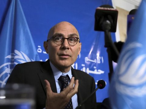 BMT “Twitter”dəki vəziyyətdən narahatdır 