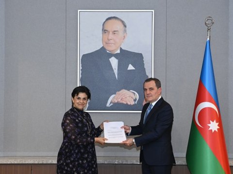 Ceyhun Bayramov Meksika səfiri ilə görüşdü 