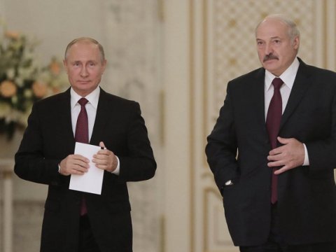 Putin Lukaşenko ilə nələri müzakirə etdiyini açıqladı