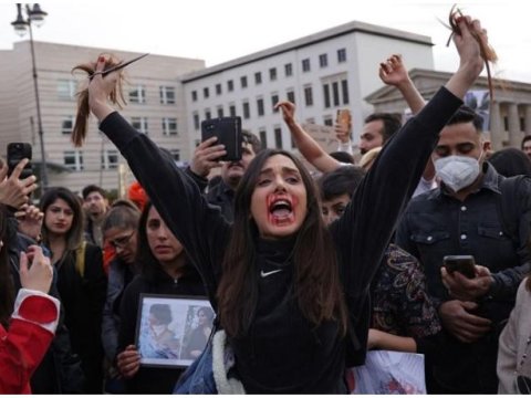 İranda etirazlarda ölənlərin sayı 500-ü ÖTDÜ