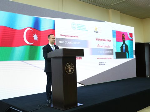 Aİİ Bakıda beynəlxalq forum keçirir - FOTOLAR