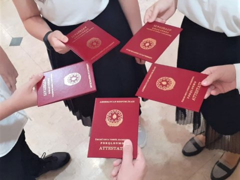 Orta məktəbi fərqlənmə ilə bitirən məzunların SAYI