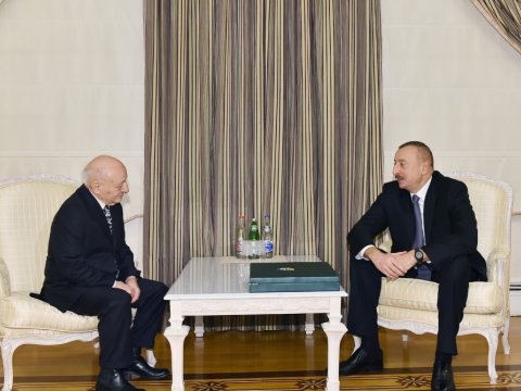 İlham Əliyev Ömər Eldarovu TƏLTİF ETDİ