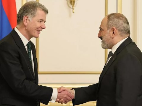 Mİ6 şefini İrəvana gətirən nə idi?