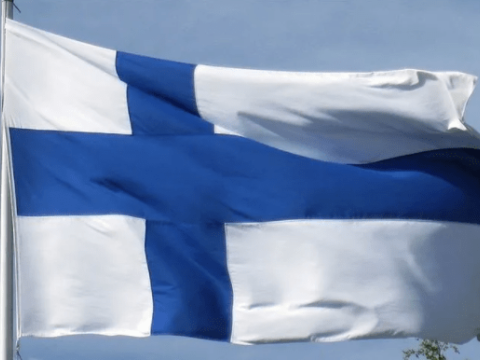 Finlandiya Ukraynaya yeni hərbi yardım AYIRDI