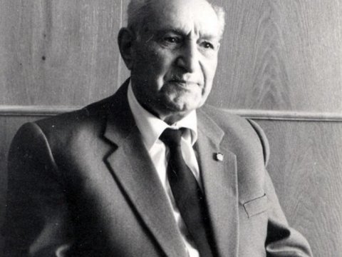 Unudulmaz MÜƏLLİM