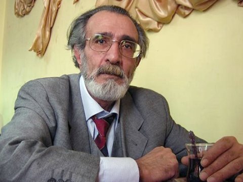 Ələkrəm Hümmətovdan müsahibə alan jurnalist: “Məni evinə çağırmışdı, gərək gedəydim\