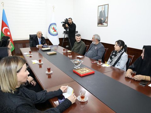 Səttar Möhbalıyev şəhid ailələri ilə görüşüb - FOTOLAR