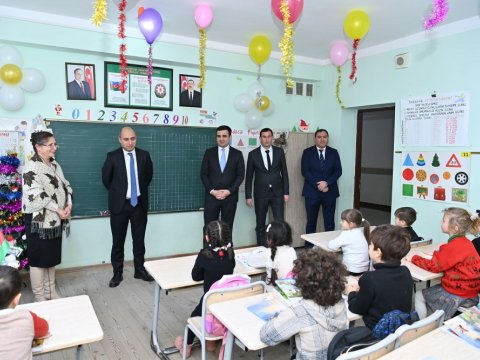 Nazir orta məktəbdə tədris prosesini izlədi - FOTOLAR