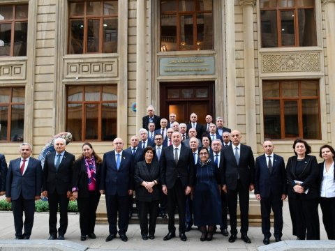 Prezident Qərbi Azərbaycandan olan ziyalılarla görüşüb - YENİLƏNİB