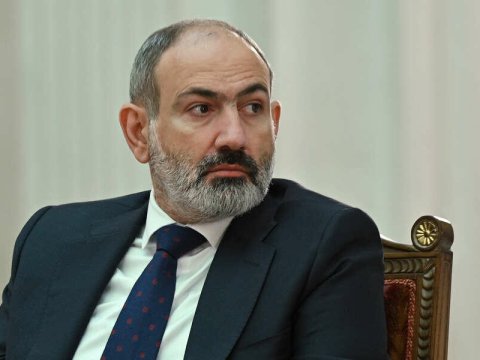 Ermənistan əhalisinin yarıdan çoxu Paşinyandan NARAZIDIR