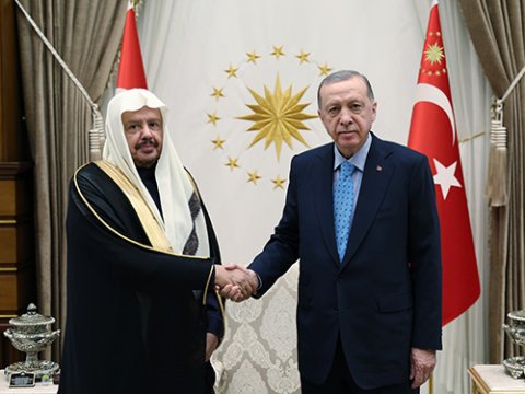 Ərdoğan səudiyyəli spikerlə görüşdü