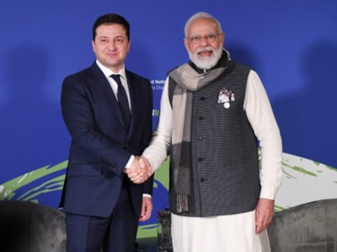 Bu platformada sülh formulunu elan etmişdim - Zelenski