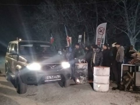 Sülhməramlıların daha iki maşını Xankəndiyə keçdi - VİDEO