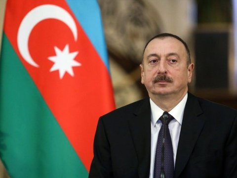 İlham Əliyev Sankt-Peterburqda naharda iştirak etdi