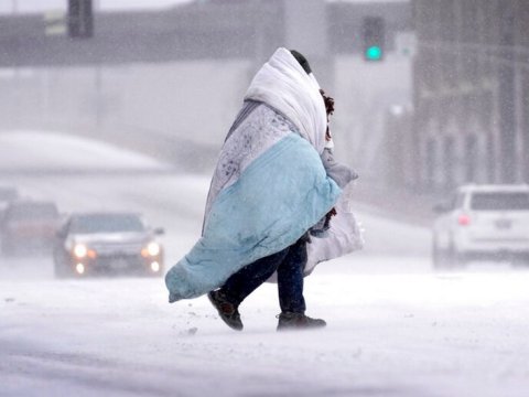 ABŞ-da qar fırtınası: Ölü sayı 55-ə çatdı