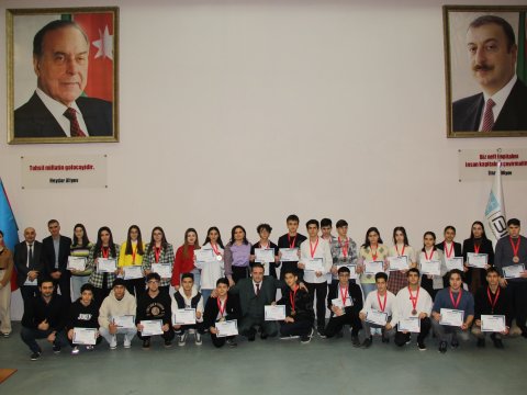 BMU-da “Qış Elm festivalı”nın qalibləri mükafatlandırılıb