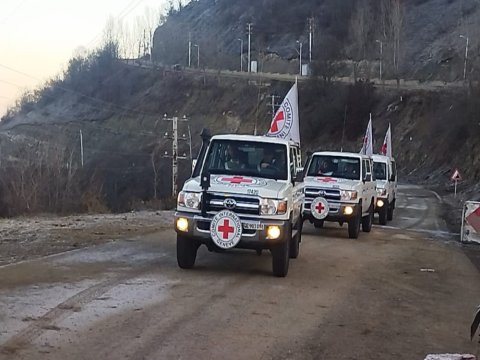 3 xəstə erməni Xankəndidən İrəvana təxliyə olundu