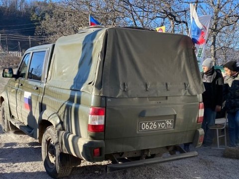 Sülhməramlıların daha 3 təminat maşını Laçın yolundan KEÇDİ